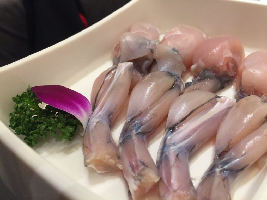 「海底撈火鍋」では日本ではなかなか食べれない食材も！